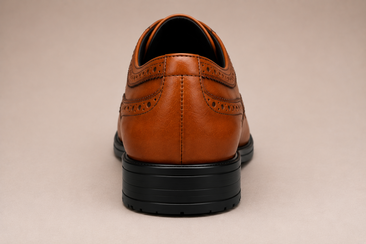 Heritage Hide Classic Brogue Lace-Up Shoes – Tan Brown